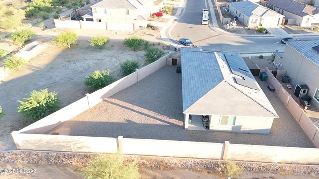 630 W Calle Las Varitas, Sahuarita, AZ 85629