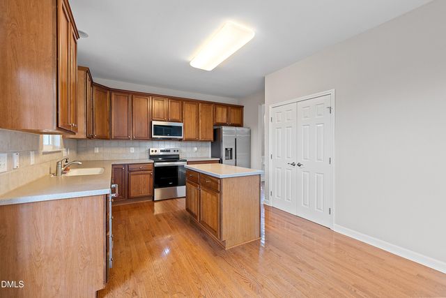 549 Redford Place Drive, Rolesville, NC 27571