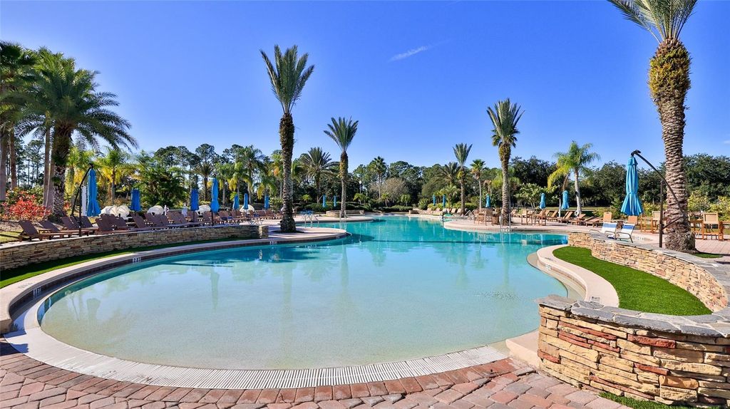 Image 39 of property listing at 552 CARO COURT, New Smyrna Beach, FL 32168