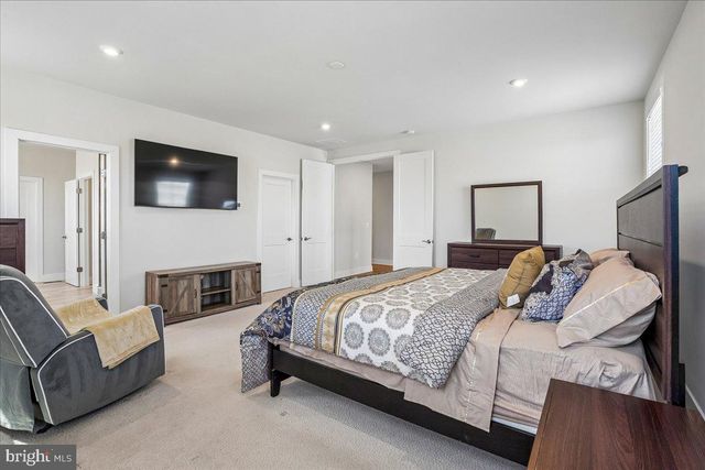 11821 ARCARI DR, Bristow, VA 20136