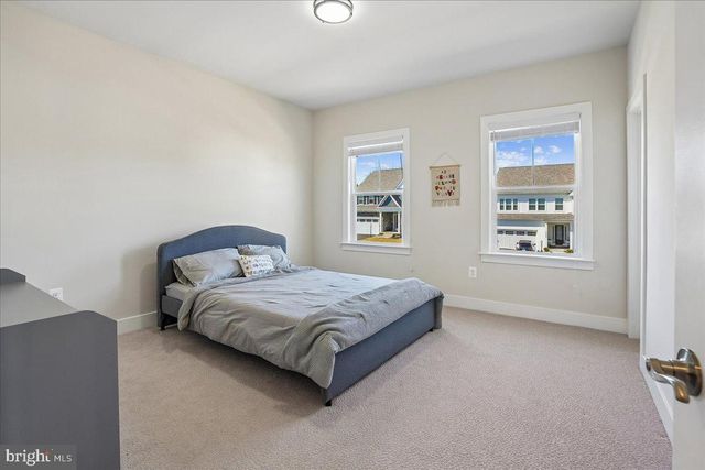 11821 ARCARI DR, Bristow, VA 20136