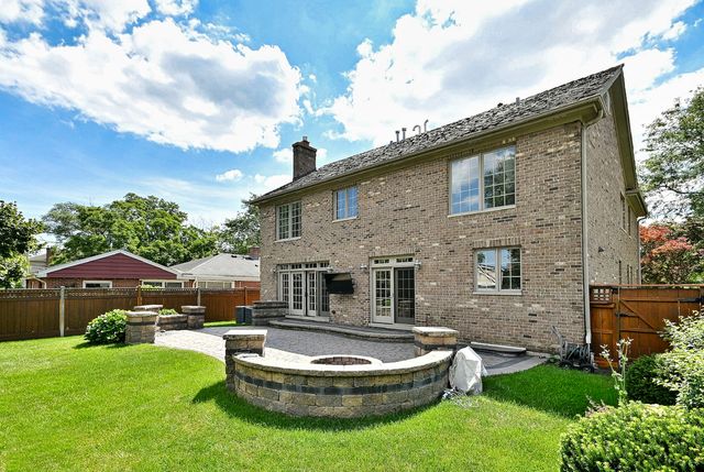 1908 S HARRISON Street, Glenview, IL 60025