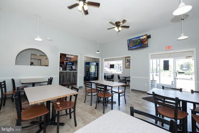 2 E MAIN STREET, Millville, NJ 08332