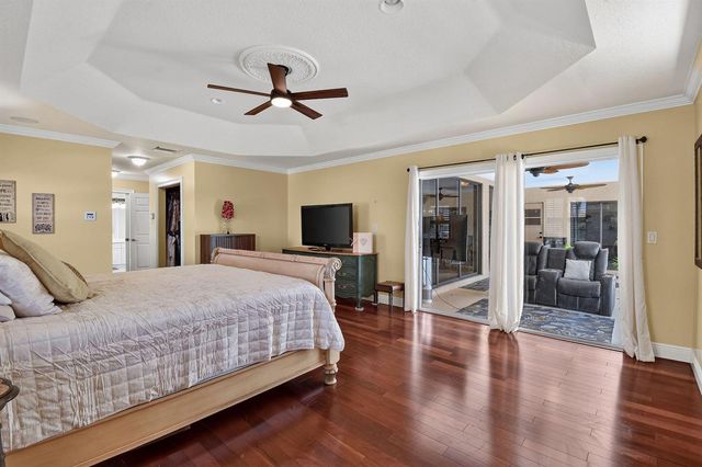 118 Fernwood Crescent, Royal Palm Beach, FL 33411