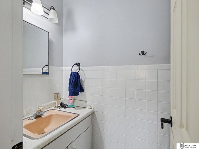 8402 S 26th Street, Bellevue, NE 68147