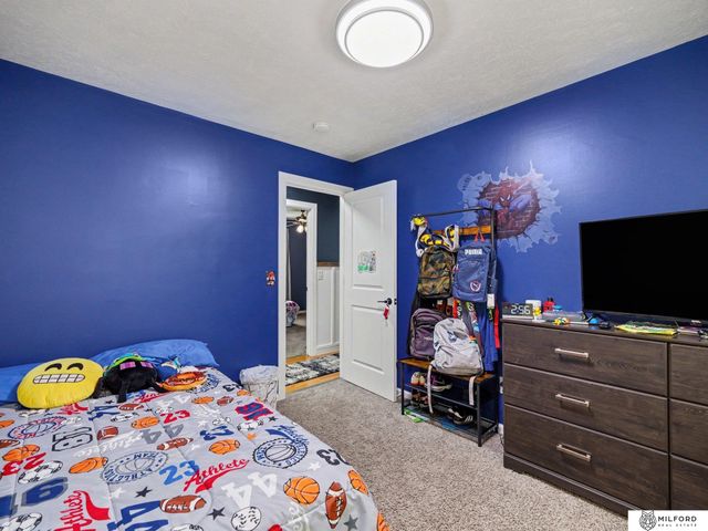 8402 S 26th Street, Bellevue, NE 68147