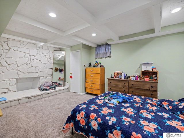 8402 S 26th Street, Bellevue, NE 68147