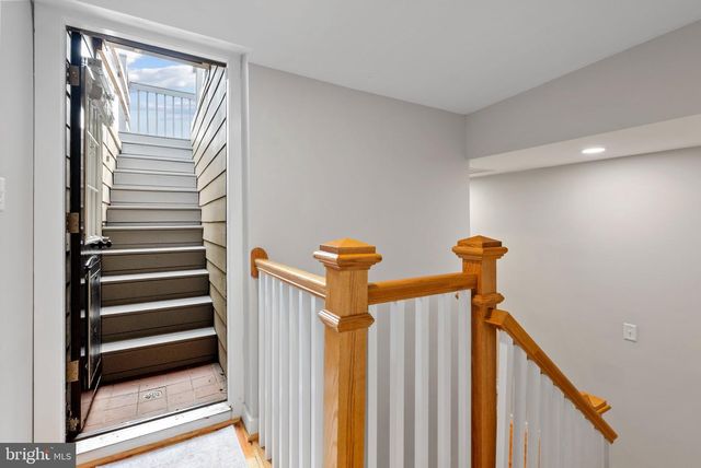 703 S LINWOOD AVE, Baltimore, MD 21224
