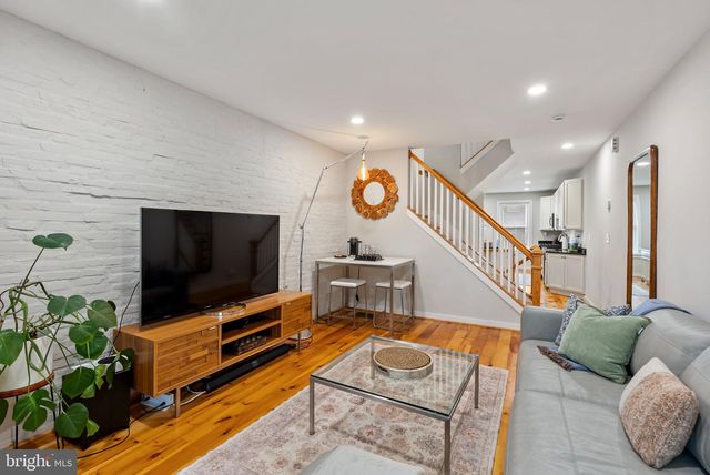 703 S LINWOOD AVE, Baltimore, MD 21224