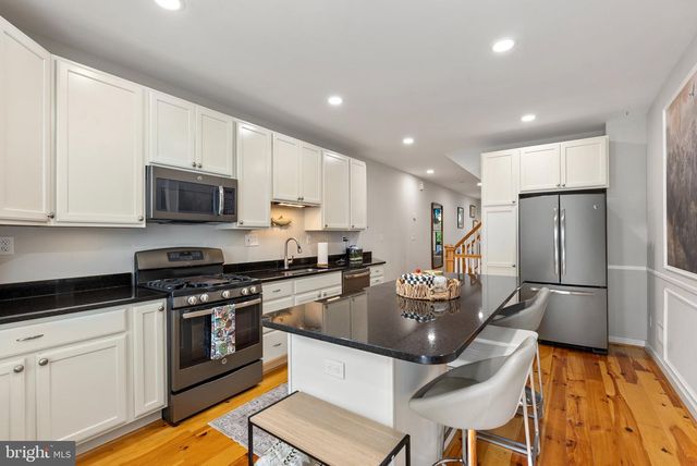 703 S LINWOOD AVE, Baltimore, MD 21224