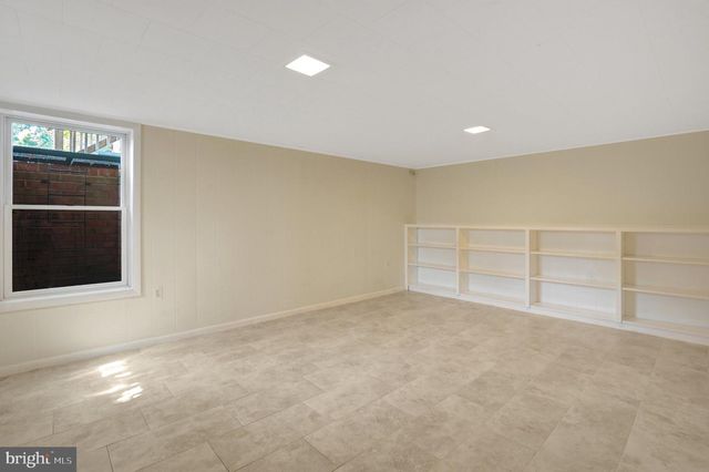 101 N COLUMBUS ST, Arlington, VA 22203