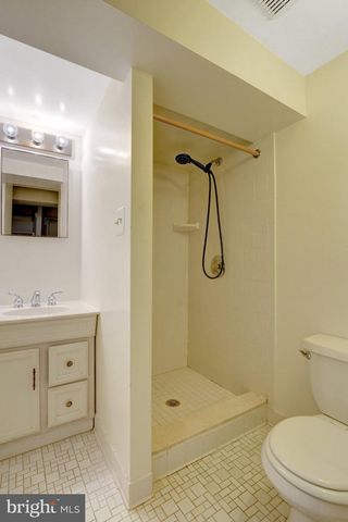 101 N COLUMBUS ST, Arlington, VA 22203