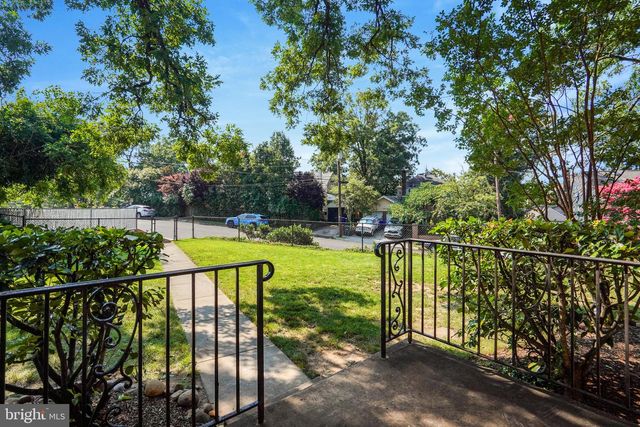 101 N COLUMBUS ST, Arlington, VA 22203