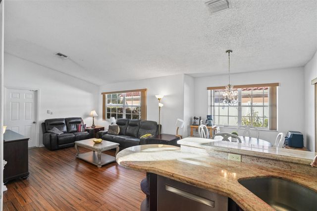 955 NW 202nd Avenue, Pembroke Pines, FL 33029