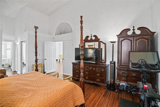 955 NW 202nd Avenue, Pembroke Pines, FL 33029