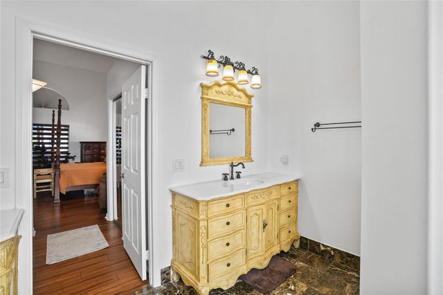 955 NW 202nd Avenue, Pembroke Pines, FL 33029