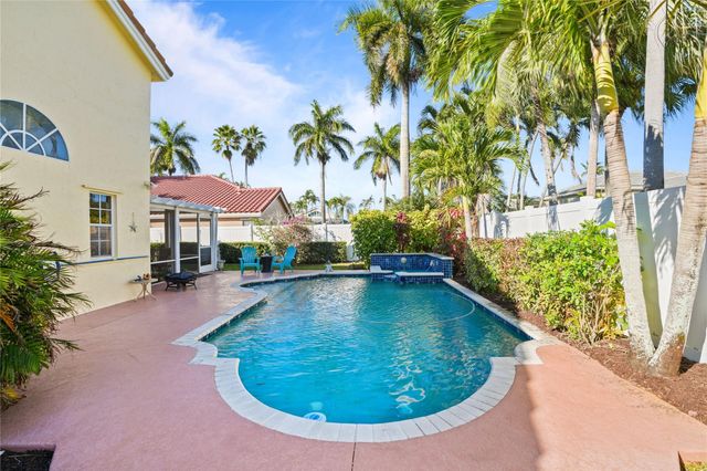 955 NW 202nd Avenue, Pembroke Pines, FL 33029