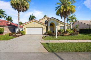 955 NW 202nd Avenue, Pembroke Pines, FL 33029