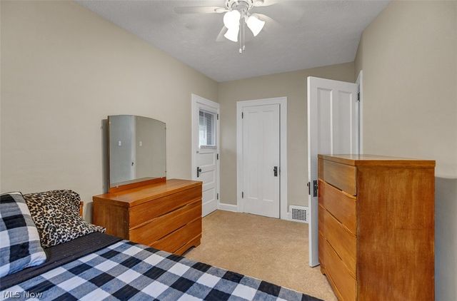 4458 W 48th Street, Cleveland, OH 44144