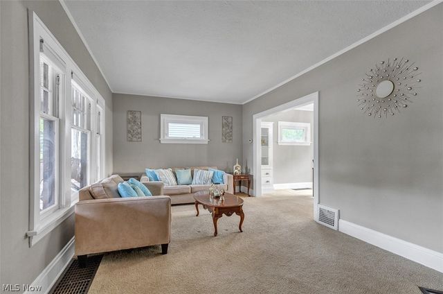4458 W 48th Street, Cleveland, OH 44144