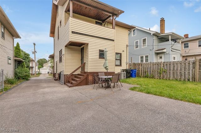 4458 W 48th Street, Cleveland, OH 44144