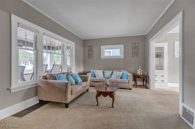 4458 W 48th Street, Cleveland, OH 44144
