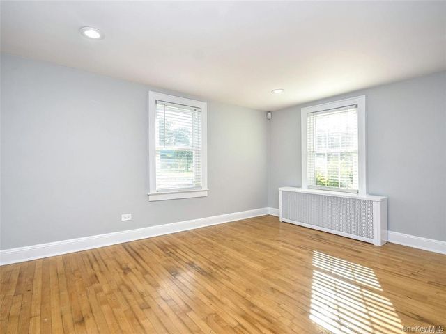 63 Elm Avenue 1, Glen Cove, NY 11542