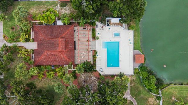 11485 OAKHURST ROAD 204, Largo, FL 33774