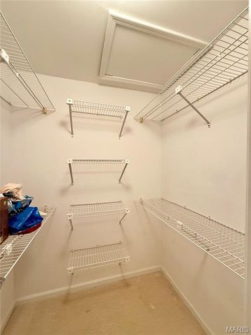 4235 Pine Boulevard 21, St Louis, MO 63108