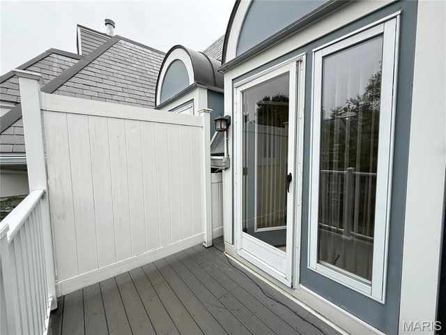 4235 Pine Boulevard 21, St Louis, MO 63108