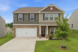 121 Kaley Lane, Lenoir City, TN 37771