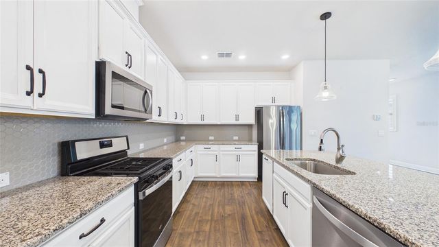 13890 KINGFISHER GLEN DRIVE, Lithia, FL 33547
