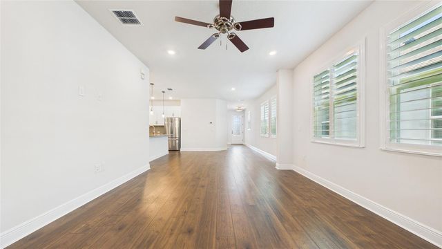 13890 KINGFISHER GLEN DRIVE, Lithia, FL 33547