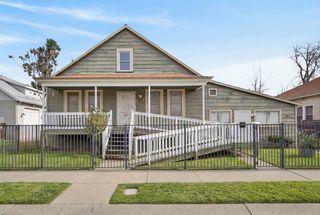 3307 37th St, Sacramento, CA 95817