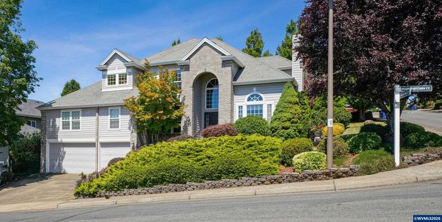 595 Harbourtown Ct SE, Salem, OR 97306