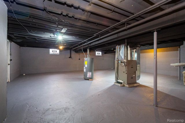 20500 Armada Ridge Road, Armada Township, MI 48005