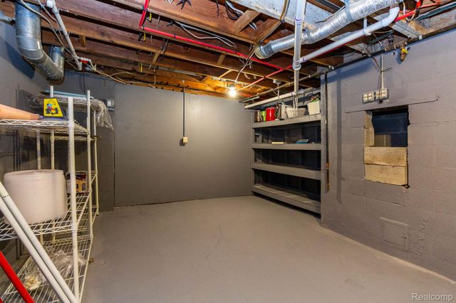 20500 Armada Ridge Road, Armada Township, MI 48005