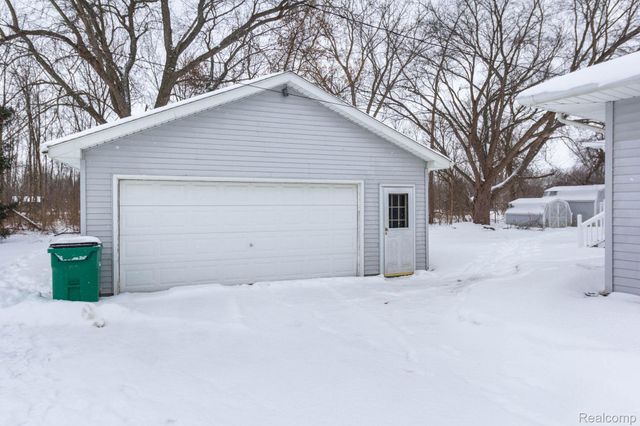 20500 Armada Ridge Road, Armada Township, MI 48005