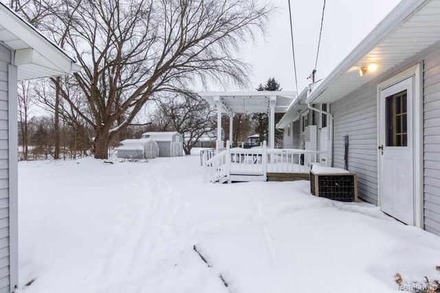 20500 Armada Ridge Road, Armada Township, MI 48005