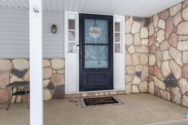 20500 Armada Ridge Road, Armada Township, MI 48005