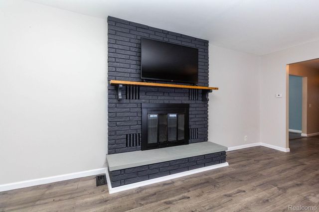 20500 Armada Ridge Road, Armada Township, MI 48005