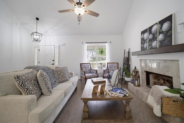 7425 Hickory Bluff Drive, Cumming, GA 30040