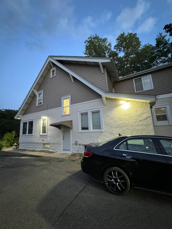 929 Barclay Street, Saint Paul, MN 55106 — photo 2