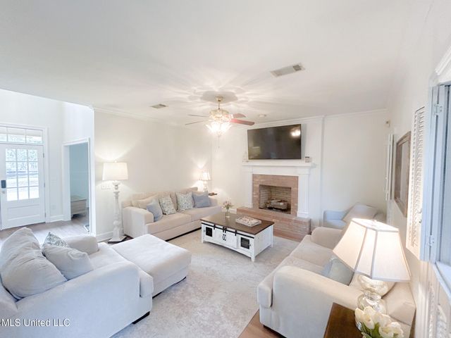 104 Santa Clara Drive, Clinton, MS 39056