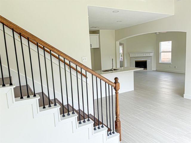 2106 Lakeshore Forest Court, Missouri City, TX 77459