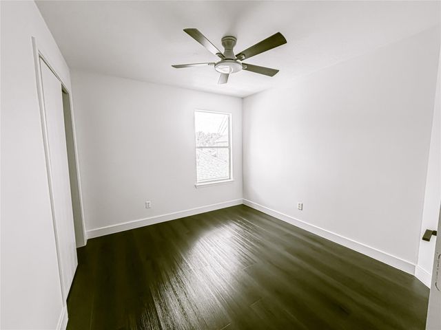 2106 Lakeshore Forest Court, Missouri City, TX 77459