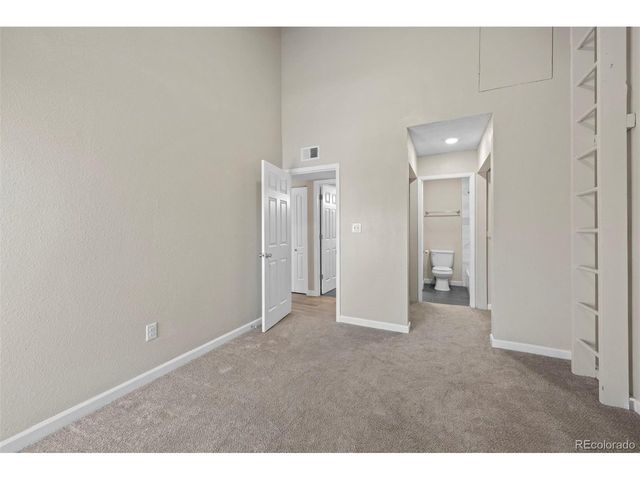 3539 S Fairplay Way B-10, Aurora, CO 80014
