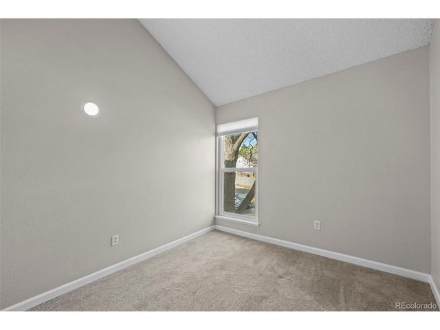3539 S Fairplay Way B-10, Aurora, CO 80014
