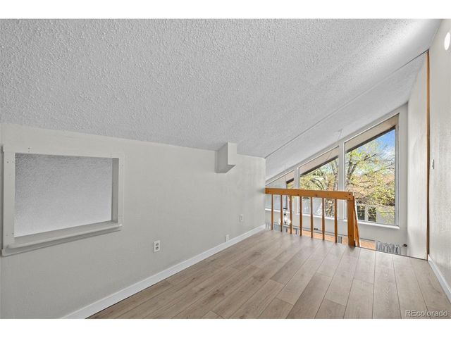 3539 S Fairplay Way B-10, Aurora, CO 80014