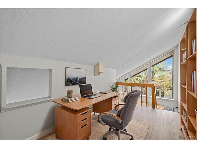 3539 S Fairplay Way B-10, Aurora, CO 80014